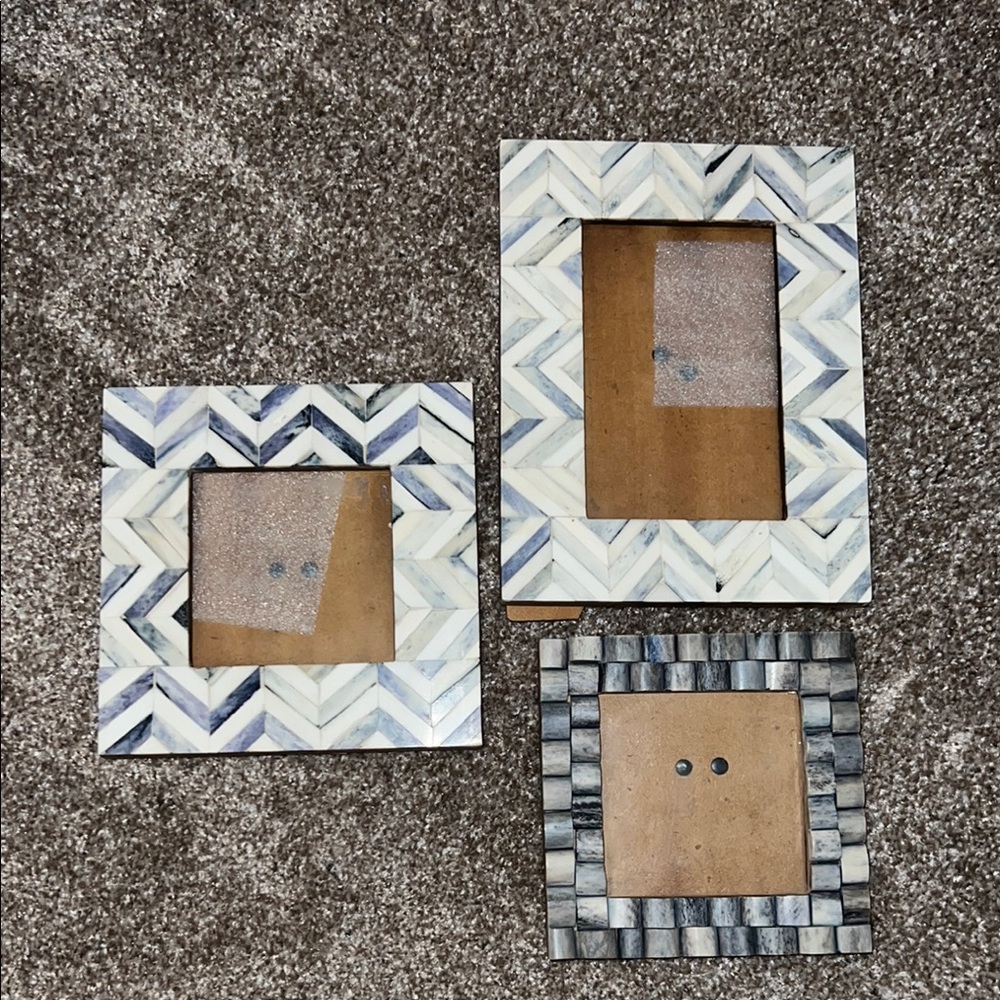 ❤️3 Cynthia Rowley Picture Frames